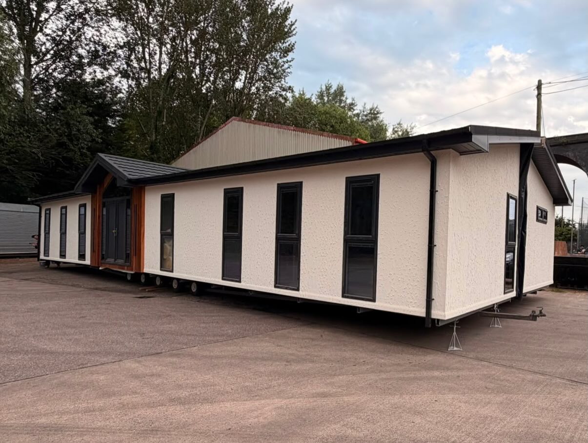Modern manufactured home